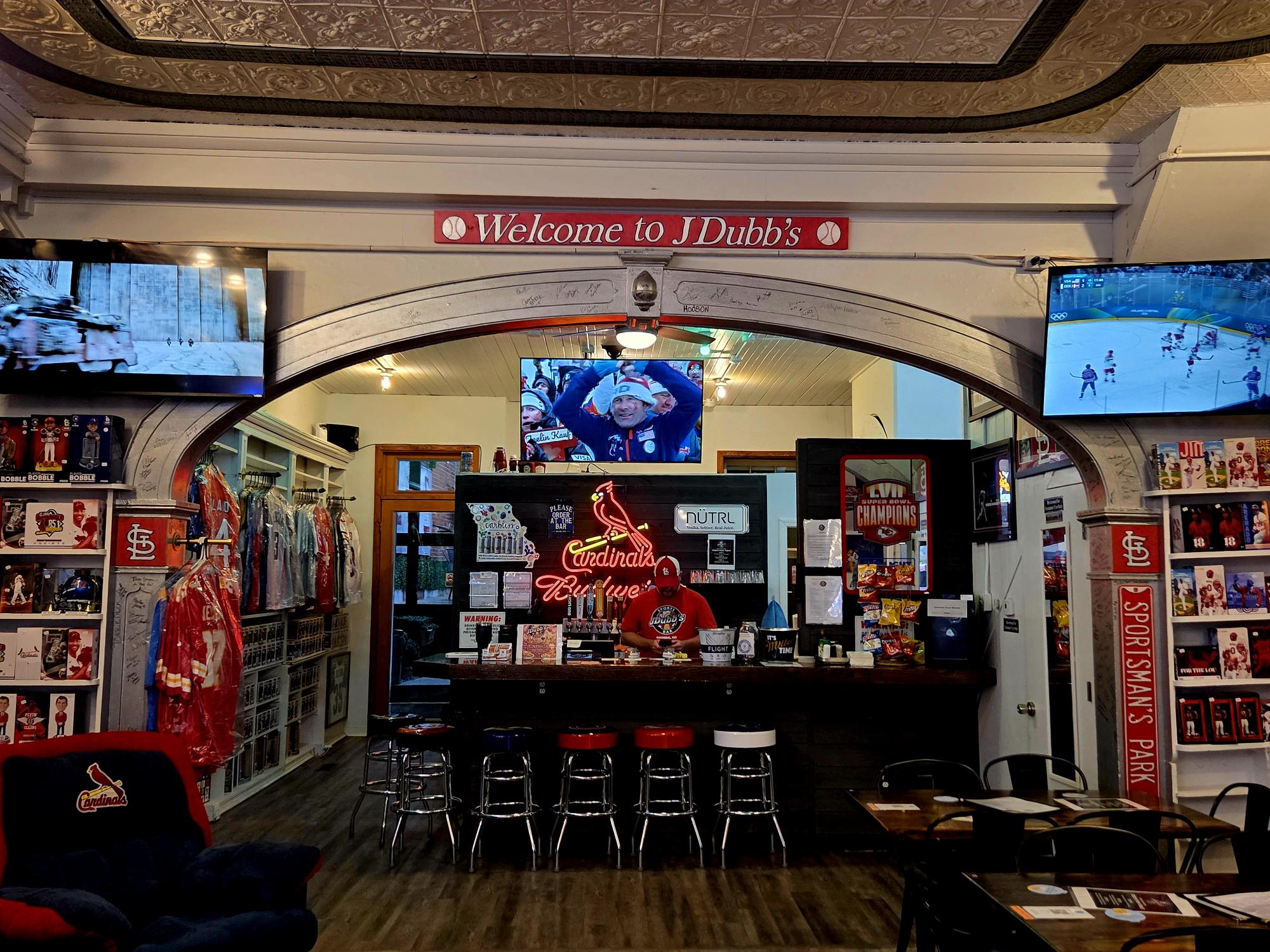 Custom Gateway Arch installation for Hannibal sports lounge