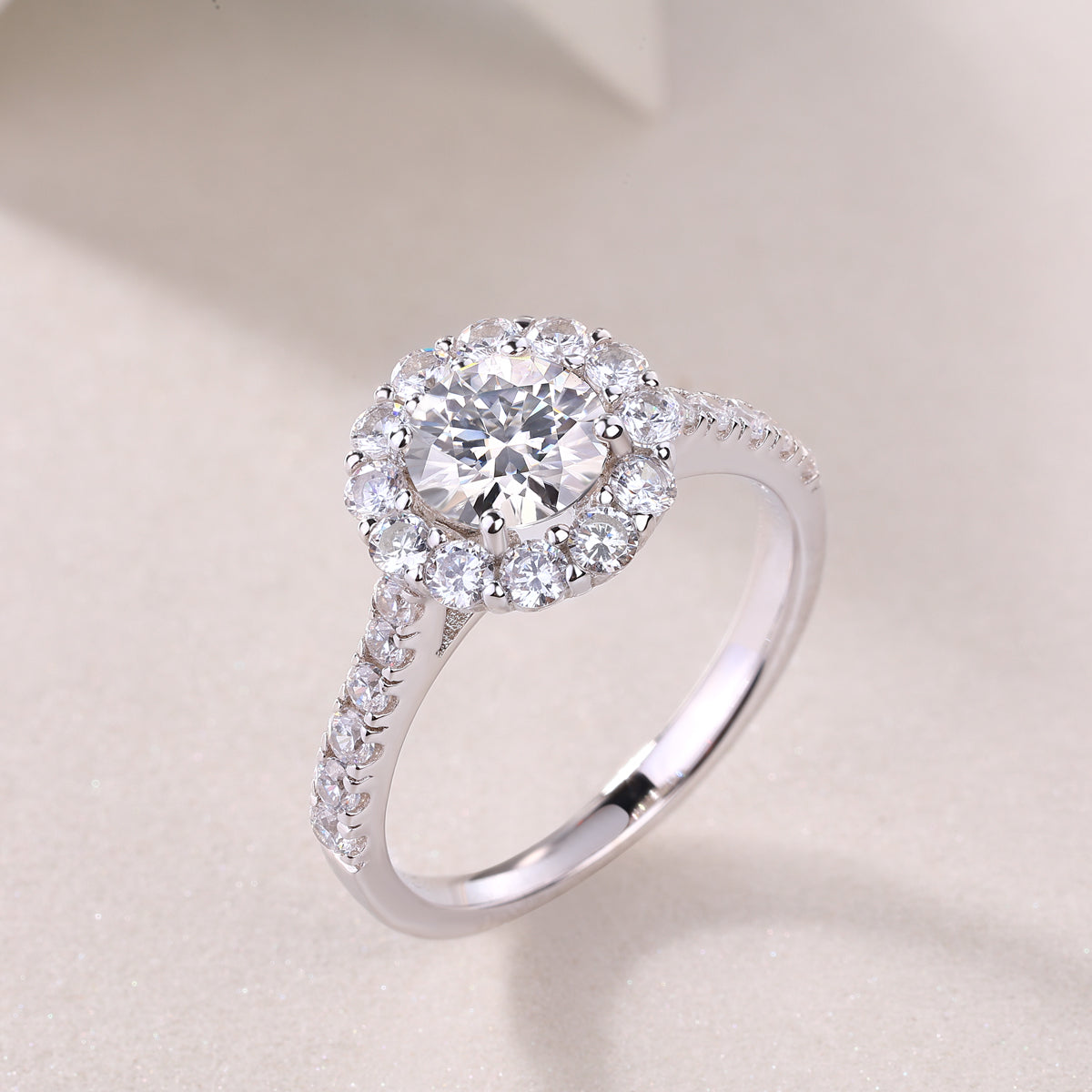 1-Carat Moissanite Wedding Ring – S925 Sterling Silver