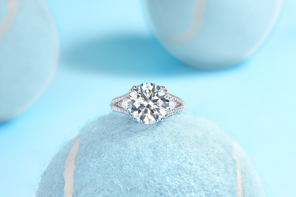 Elegant Radiance Moissanite Ring – 5-Carat S925 Sterling Silver, Platinum-Plated