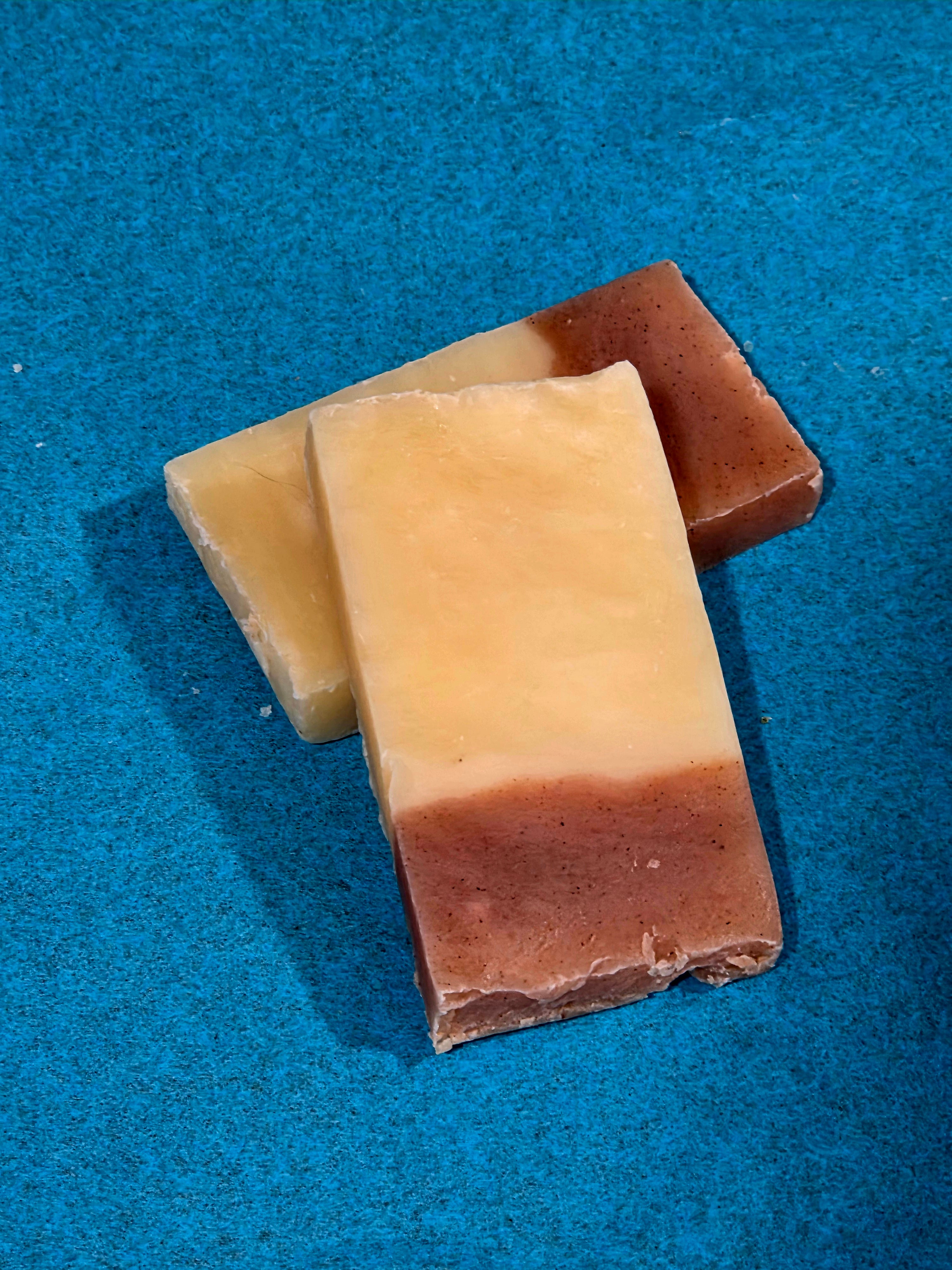 Sweet Cinnamon Bee Handmade Soap