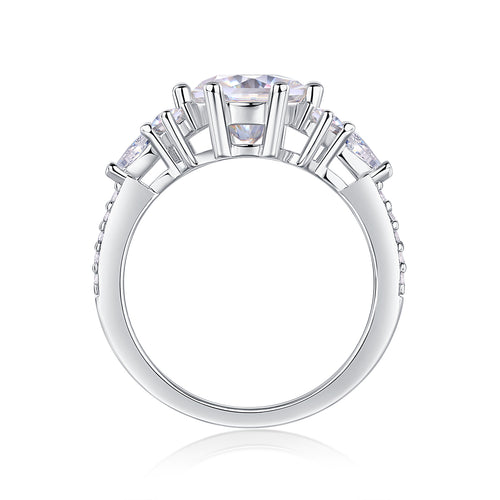 2-Carat Moissanite Luxury Ring – S925 Sterling Silver