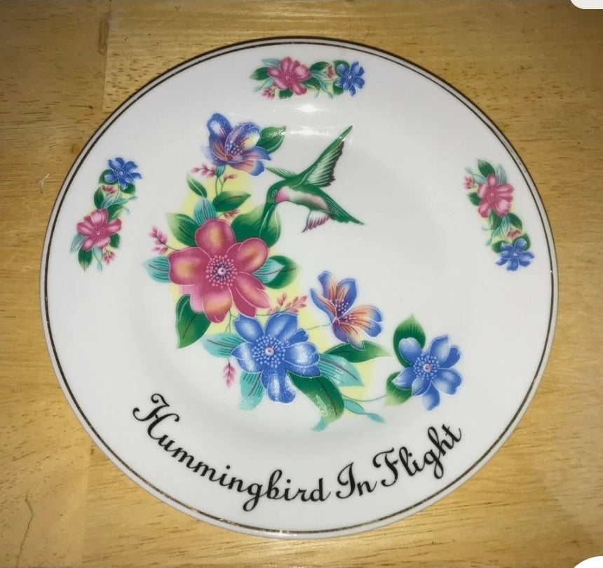 Ashton Hall Hummingbird in Flight 7" Collector Plate - Genuine Porcelain