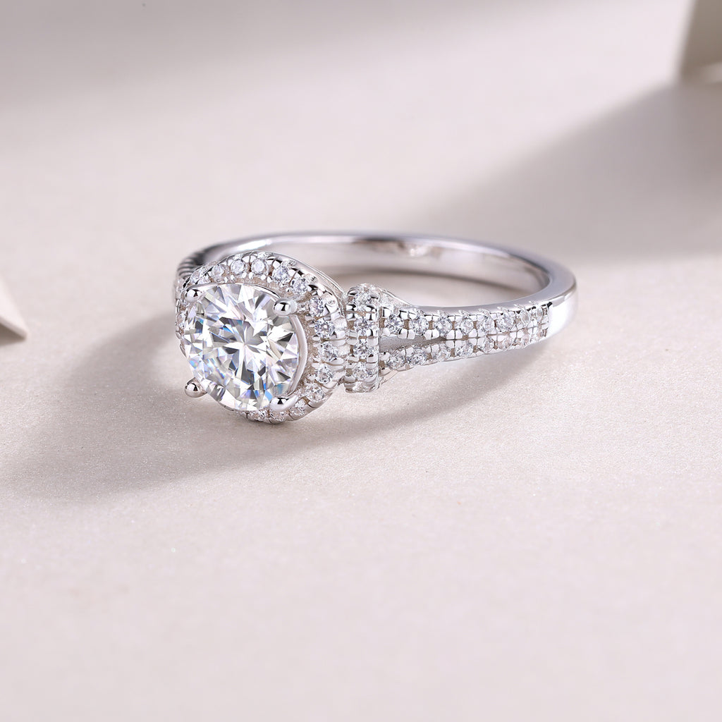 1 carat Luxury Moissanite Diamond Wedding Ring
