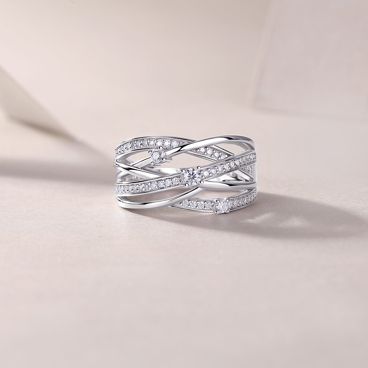 Star Burst Moissanite Ring in S925 Sterling Silver