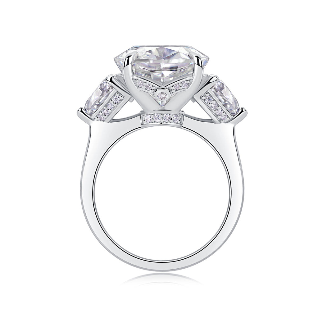 Oval Moissanite Platinum-Plated S925 Sterling Silver Ring