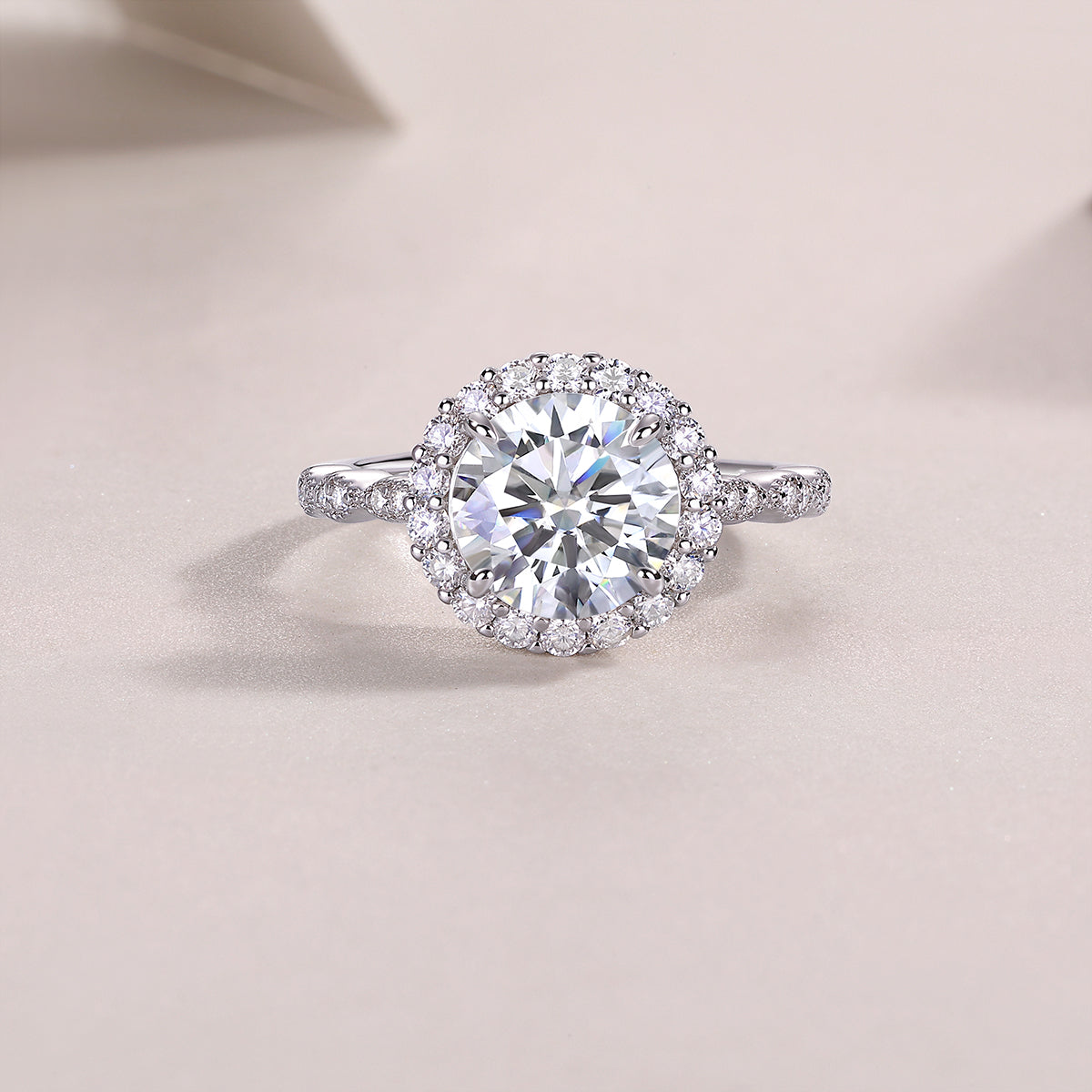 Starlight Shining 3-Carat Moissanite Ring – S925 Sterling Silver with Platinum Plating