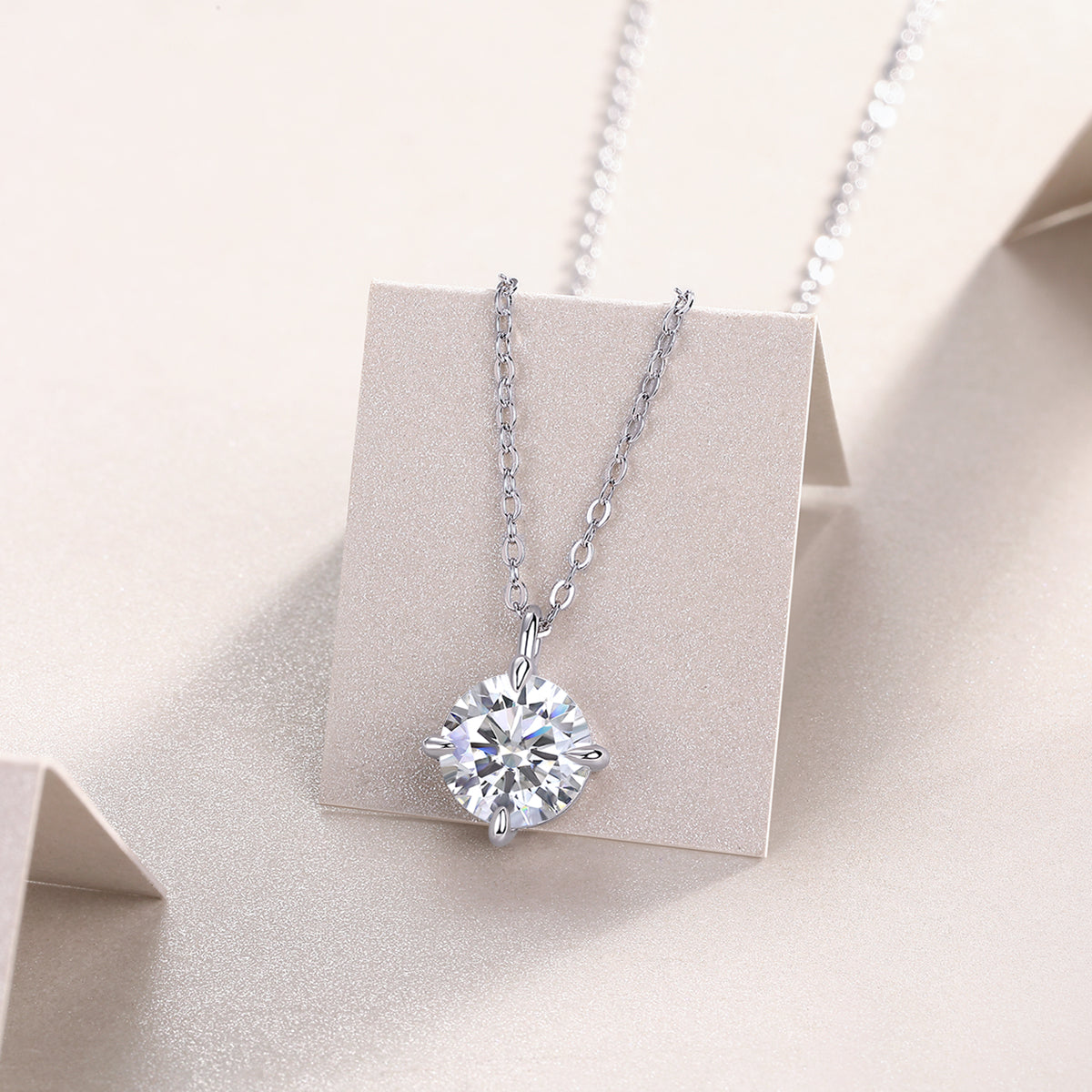 2-Carat Moissanite Round Pendant in S925 Sterling Silver
