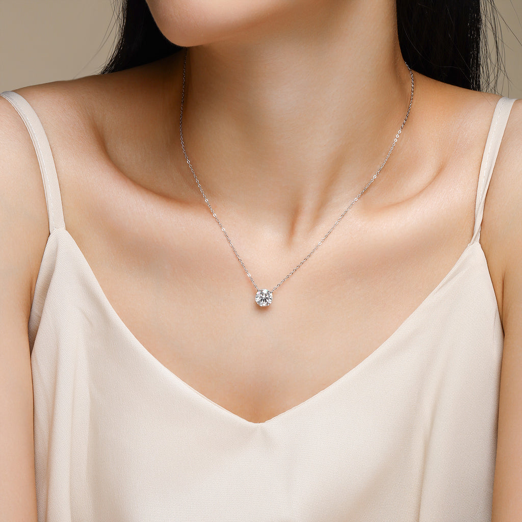 2-Carat Moissanite Pendant – S925 Sterling Silver with Platinum Plating