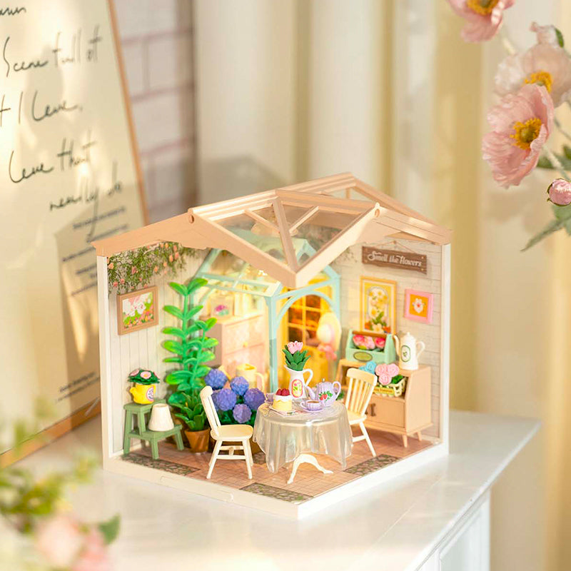 Robotime Blooming Tea Garden Miniature Kit - DIY Dollhouse