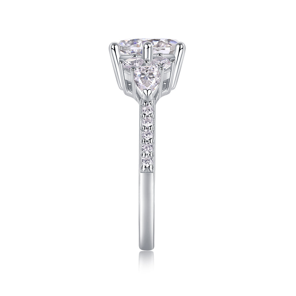 2-Carat Moissanite Luxury Ring – S925 Sterling Silver