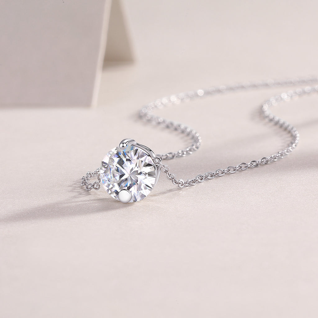 2-Carat Moissanite Solitaire Pendant in S925 Sterling Silver