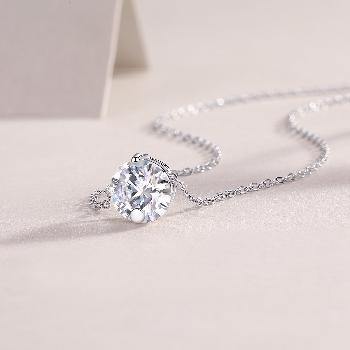 2-Carat Moissanite Solitaire Pendant in S925 Sterling Silver