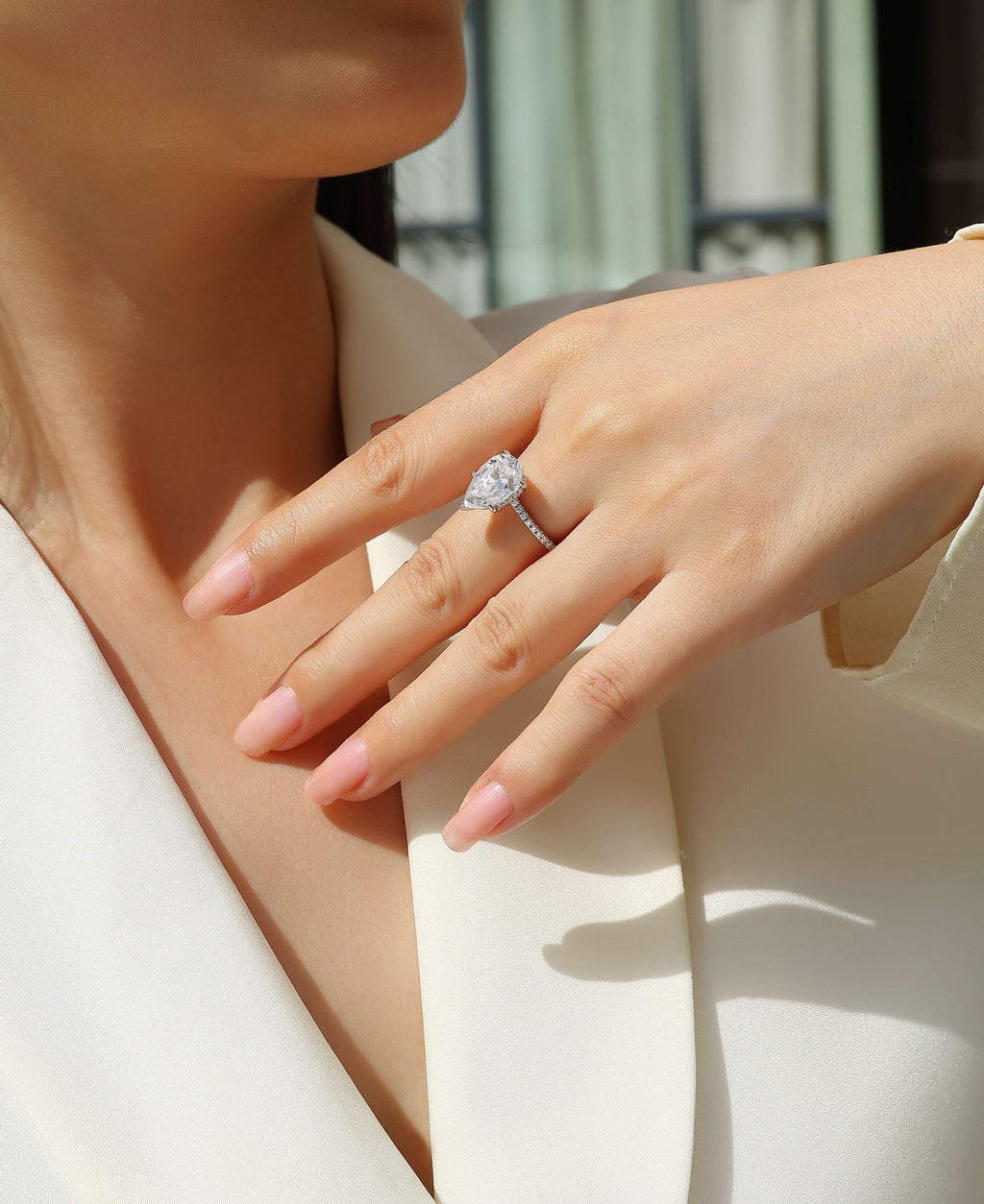 Light & Shadow Pear Moissanite Bezel Ring – S925 Sterling Silver, Platinum Plated