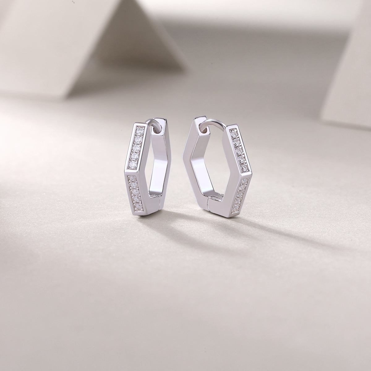 Moissanite Stud Earrings - S925 Sterling Silver Platinum-Plated (Pair)