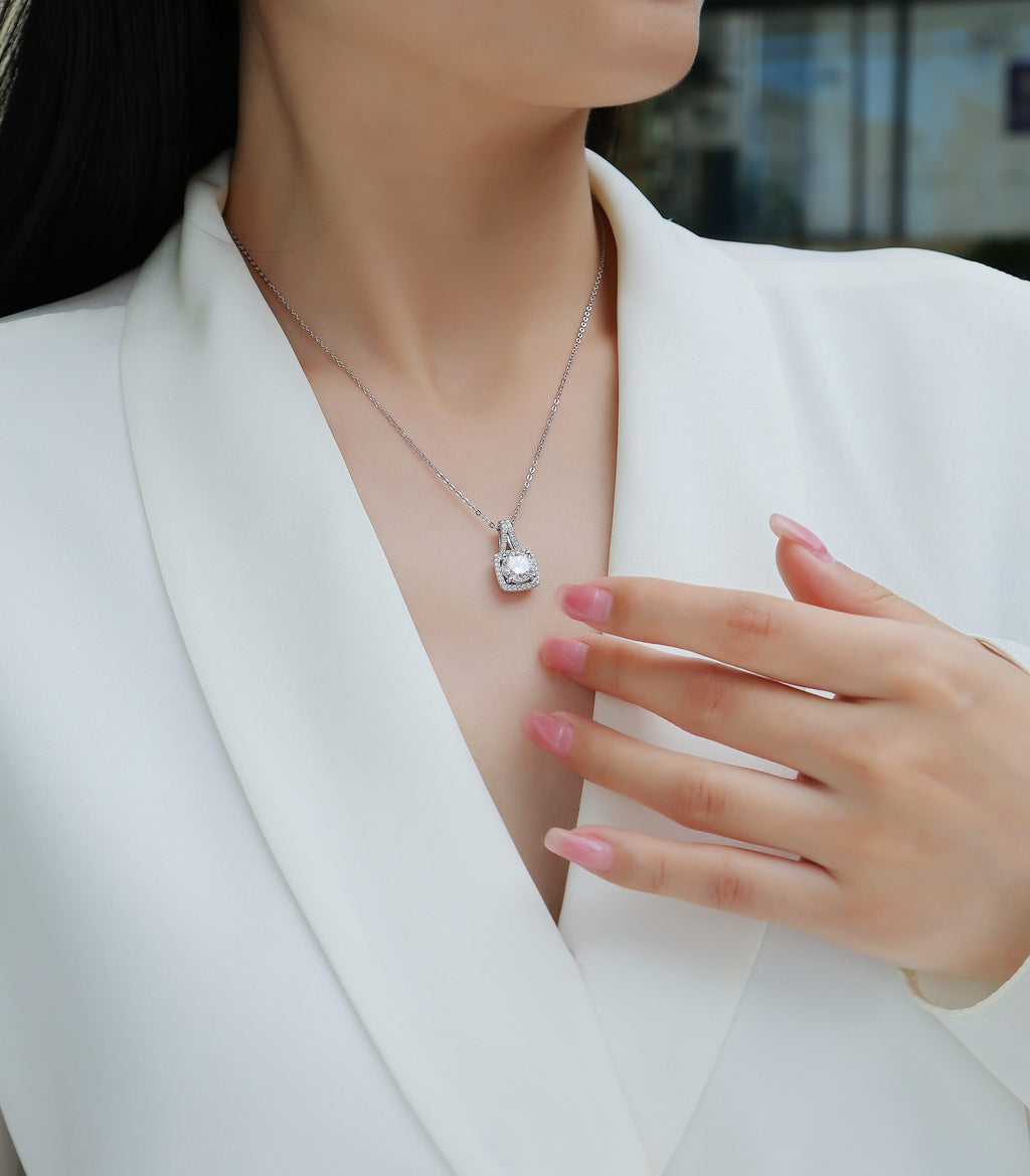 2-Carat Moissanite Square Pendant – S925 Sterling Silver with Platinum Plating