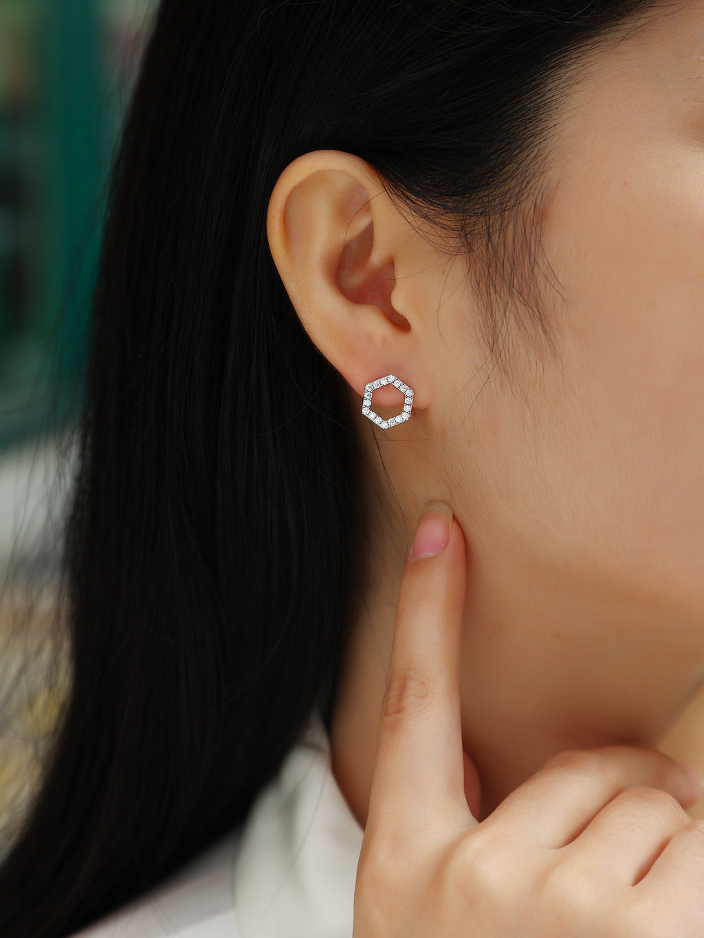 Moissanite Stud Earrings in Platinum-Plated S925 Sterling Silver