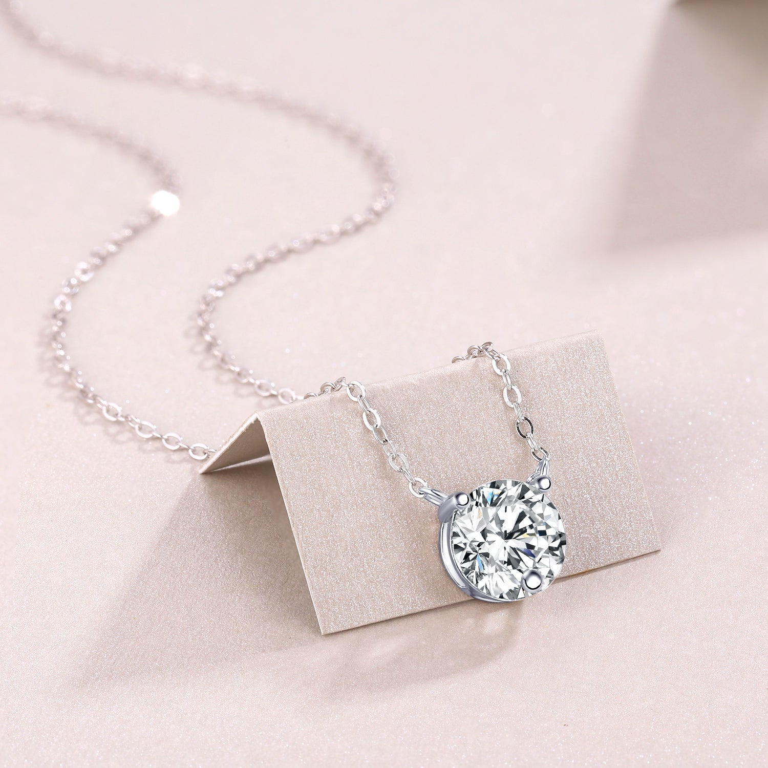 2-Carat Moissanite Pendant – S925 Sterling Silver with Platinum Plating