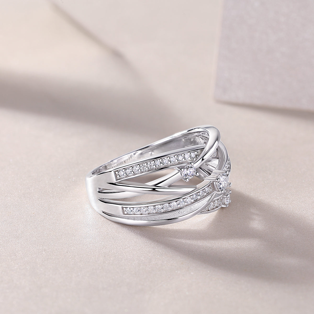 Star Burst Moissanite Ring in S925 Sterling Silver