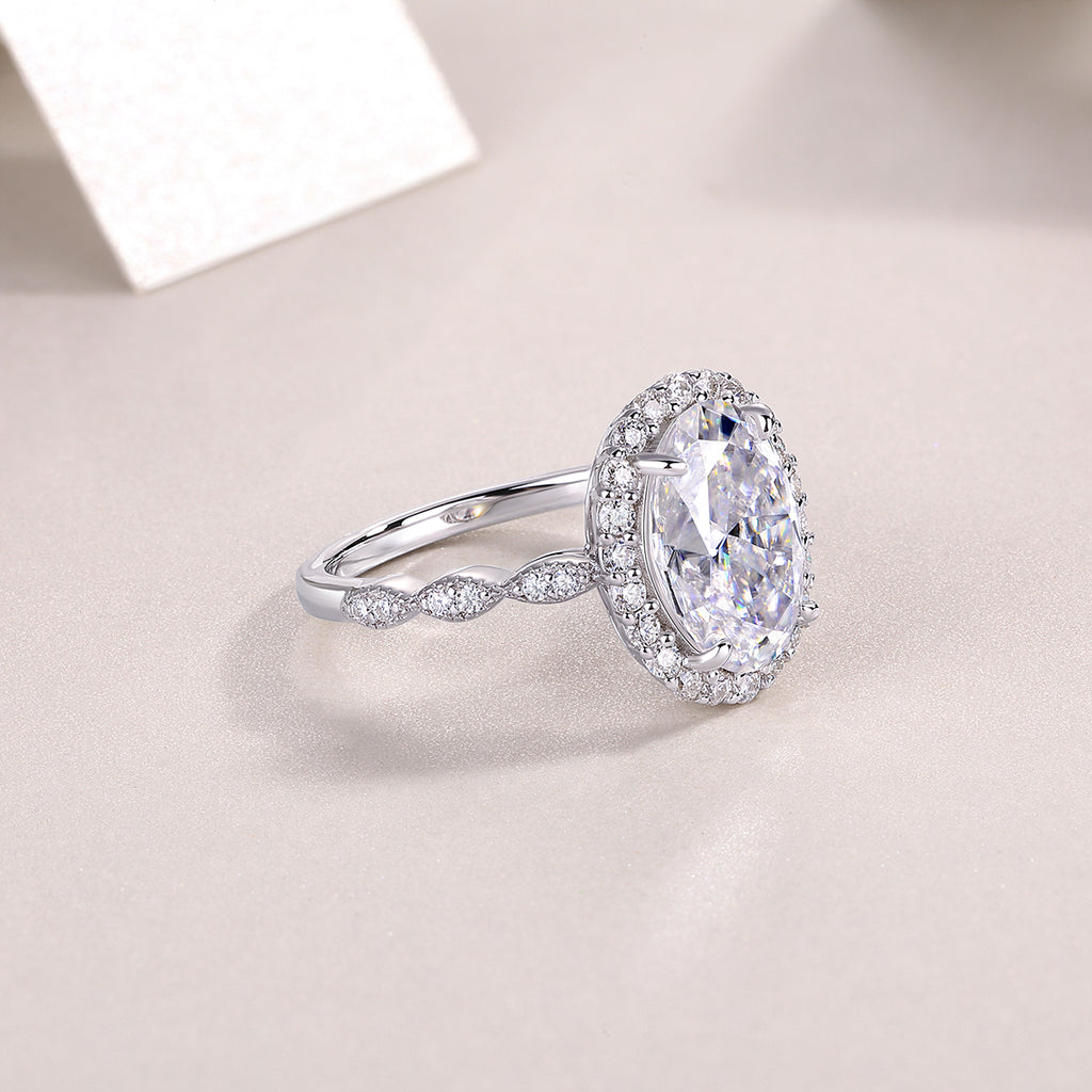Bright Moon Oval Moissanite Bezel Ring – S925 Sterling Silver, Platinum Plated