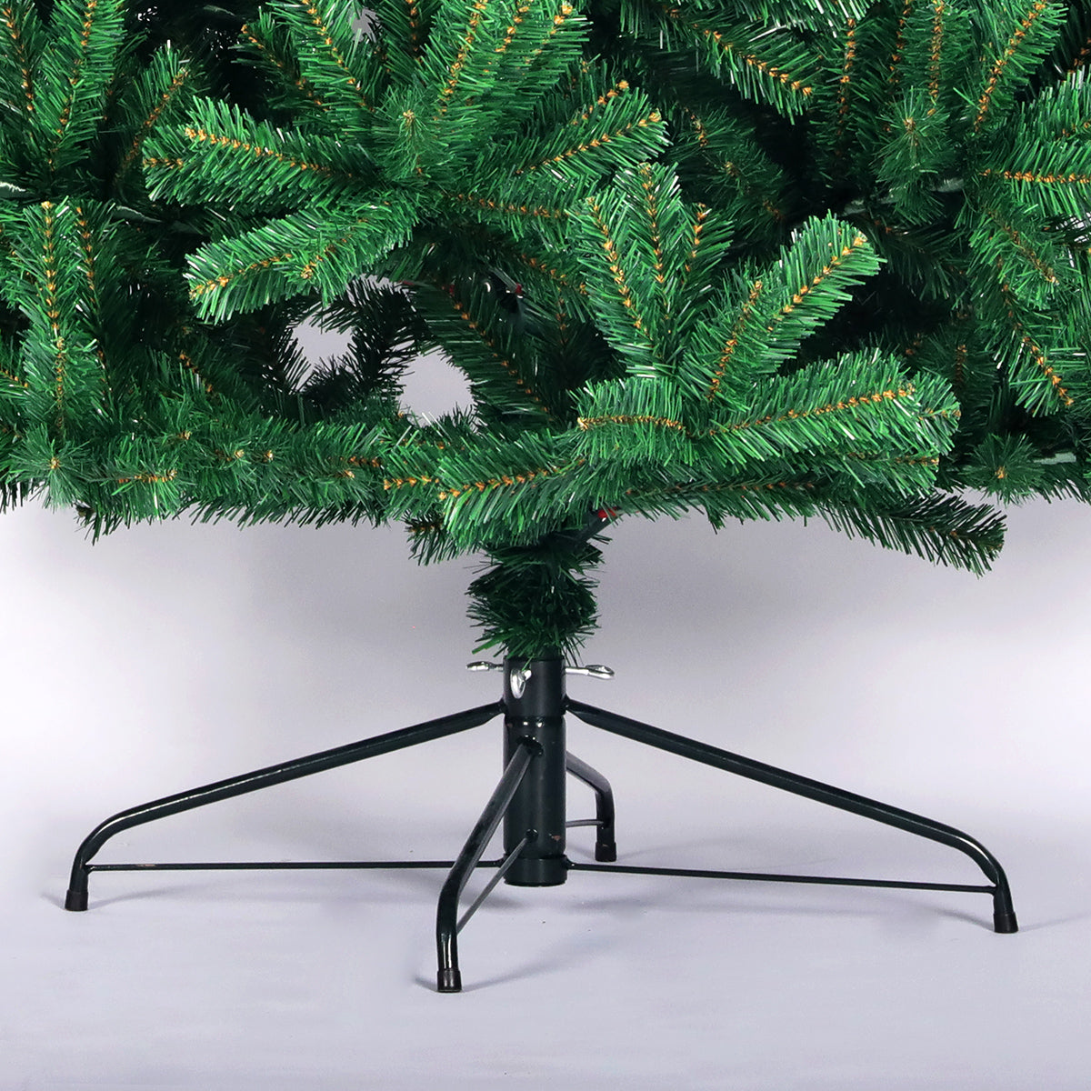 6 Foot Artificial Christmas Tree - Unlit Spruce with 1000 Branch Tips & Metal Stand