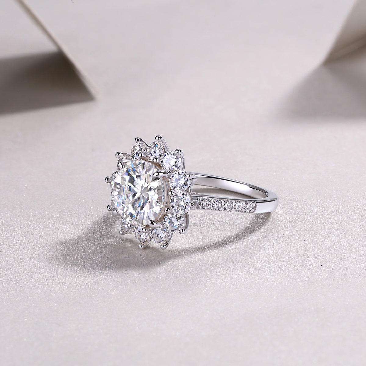 Sunflower 3-Carat Moissanite Bezel Ring in Platinum-Plated S925 Sterling Silver