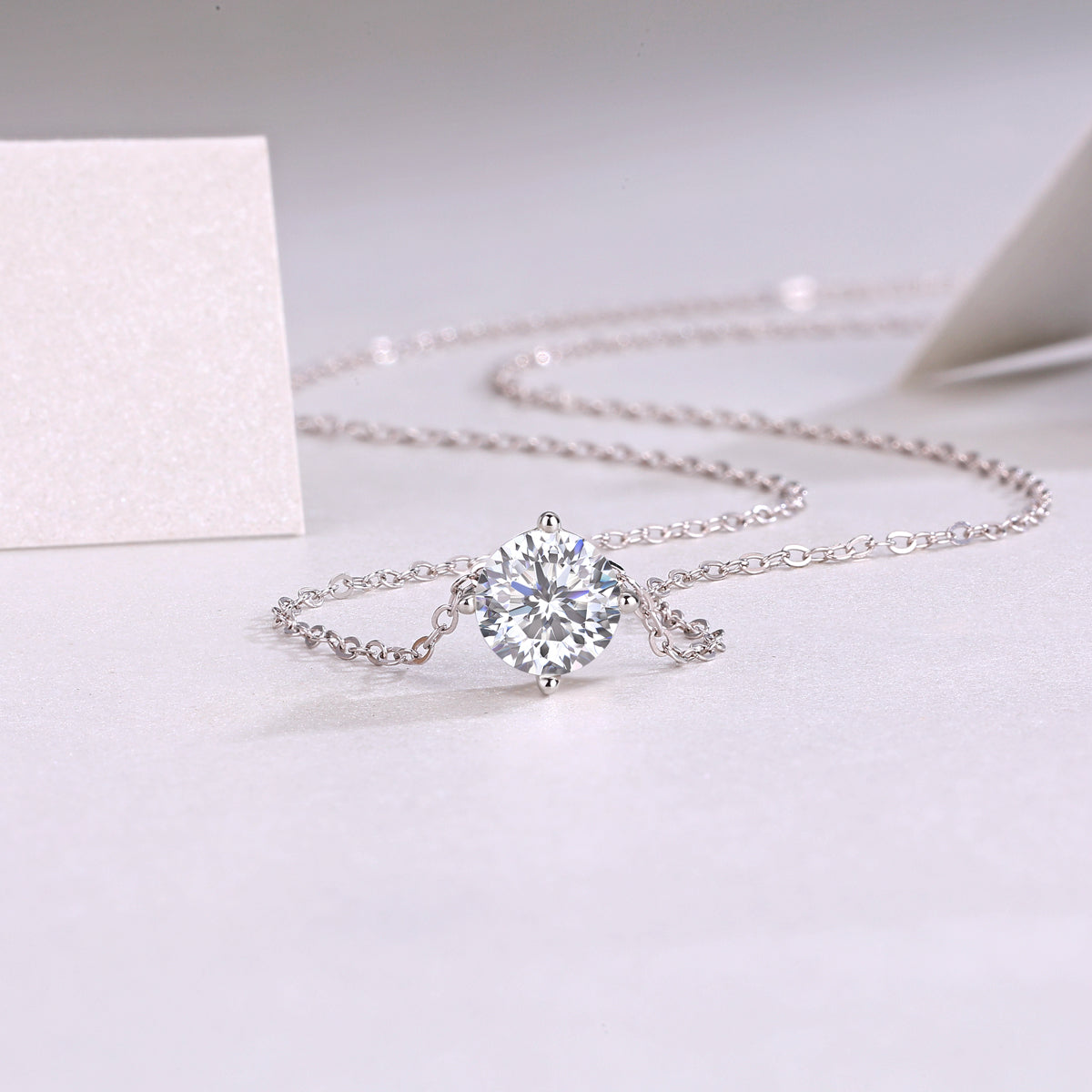 1-Carat Moissanite Pendant Necklace in S925 Sterling Silver