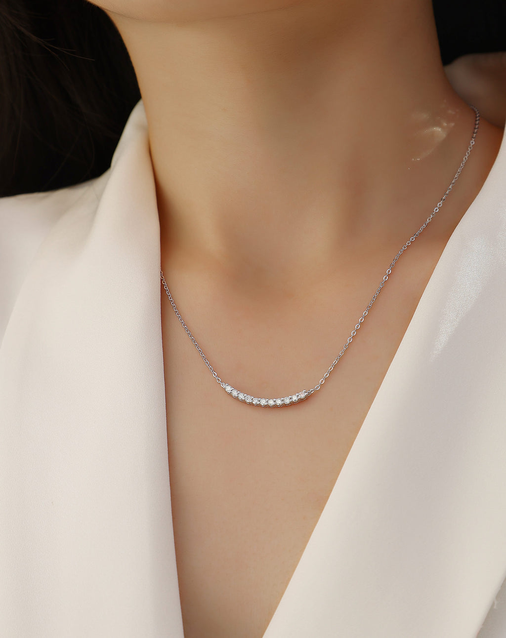 Moissanite Relaxed Feel Pendant Necklace
