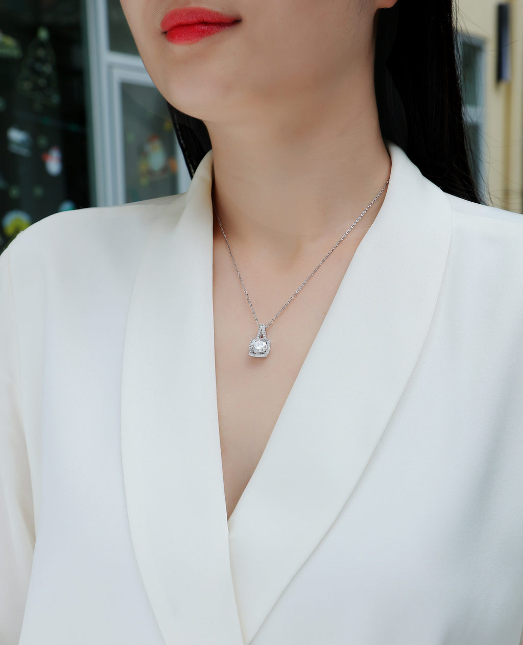 2-Carat Moissanite Square Pendant – S925 Sterling Silver with Platinum Plating