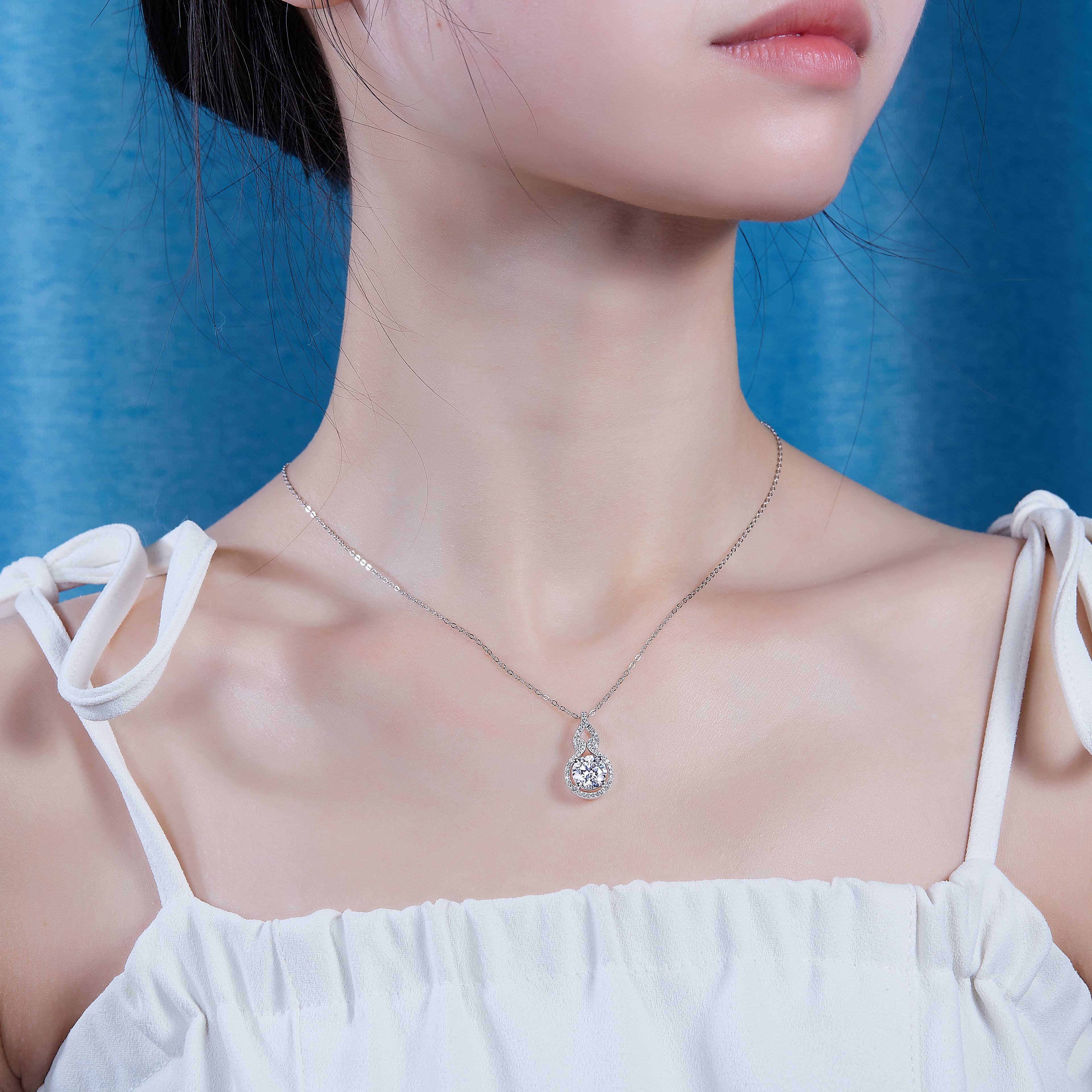 2 Carat Moissanite Necklace - S925 Sterling Silver Platinum-Plated with Chain