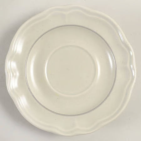 Pfaltzgraff Heirloom Saucer - Gray & White Scalloped Stoneware