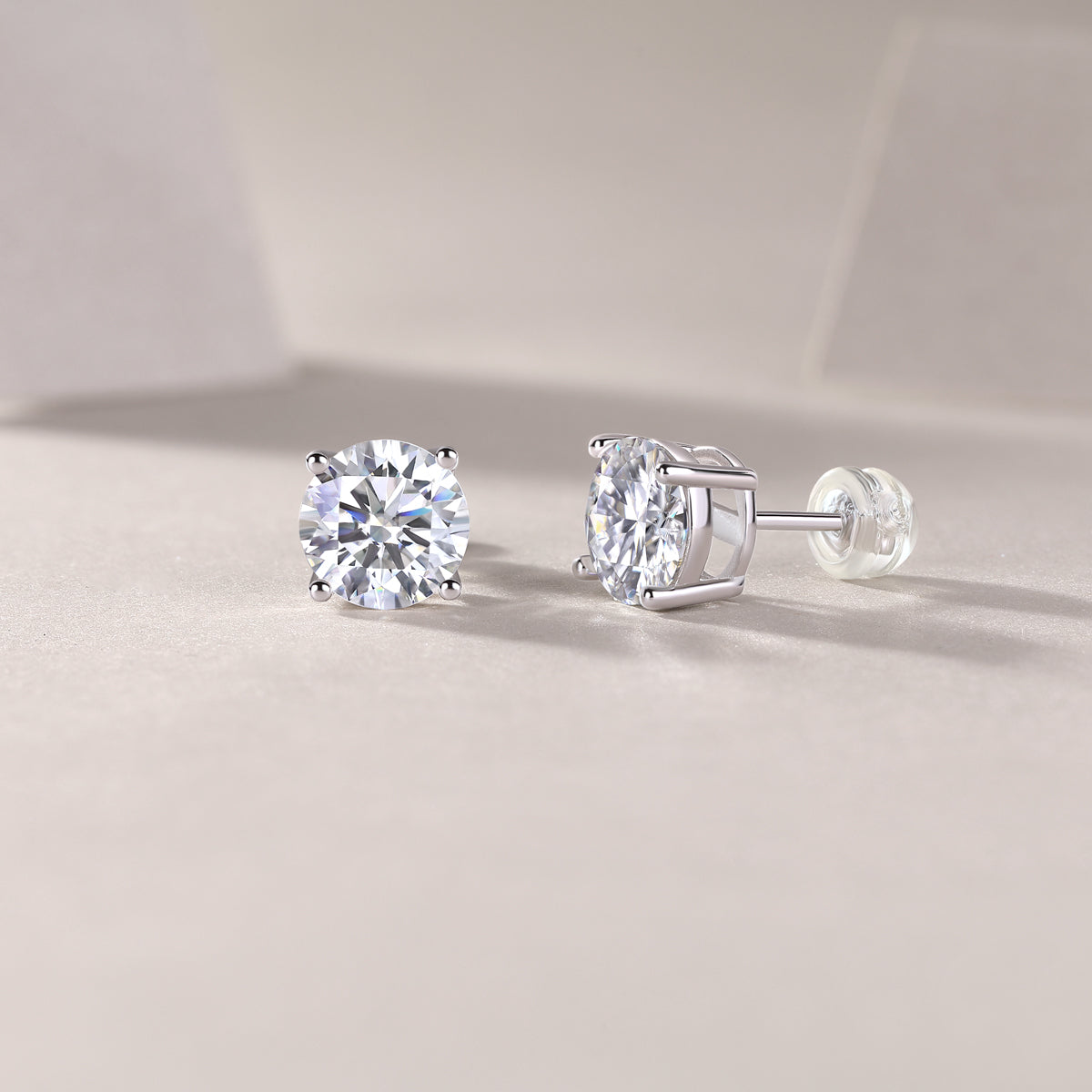 Classic Moissanite Stud Earrings — S925 Sterling Silver, 0.5ct / 1ct / 2ct