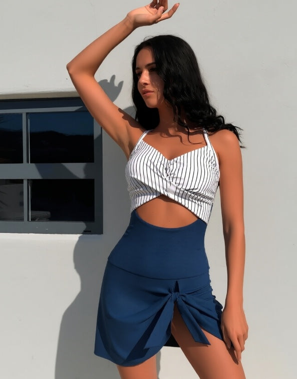Hollow-Out One-Piece Swimsuit - Elegant Cutout Swimwear with Print