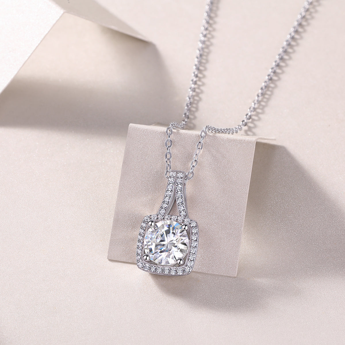 2-Carat Moissanite Square Pendant – S925 Sterling Silver with Platinum Plating