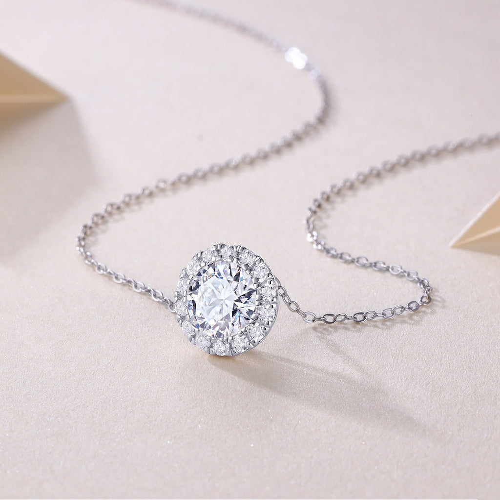 2CT Moissanite Starry Night Pendant Necklace