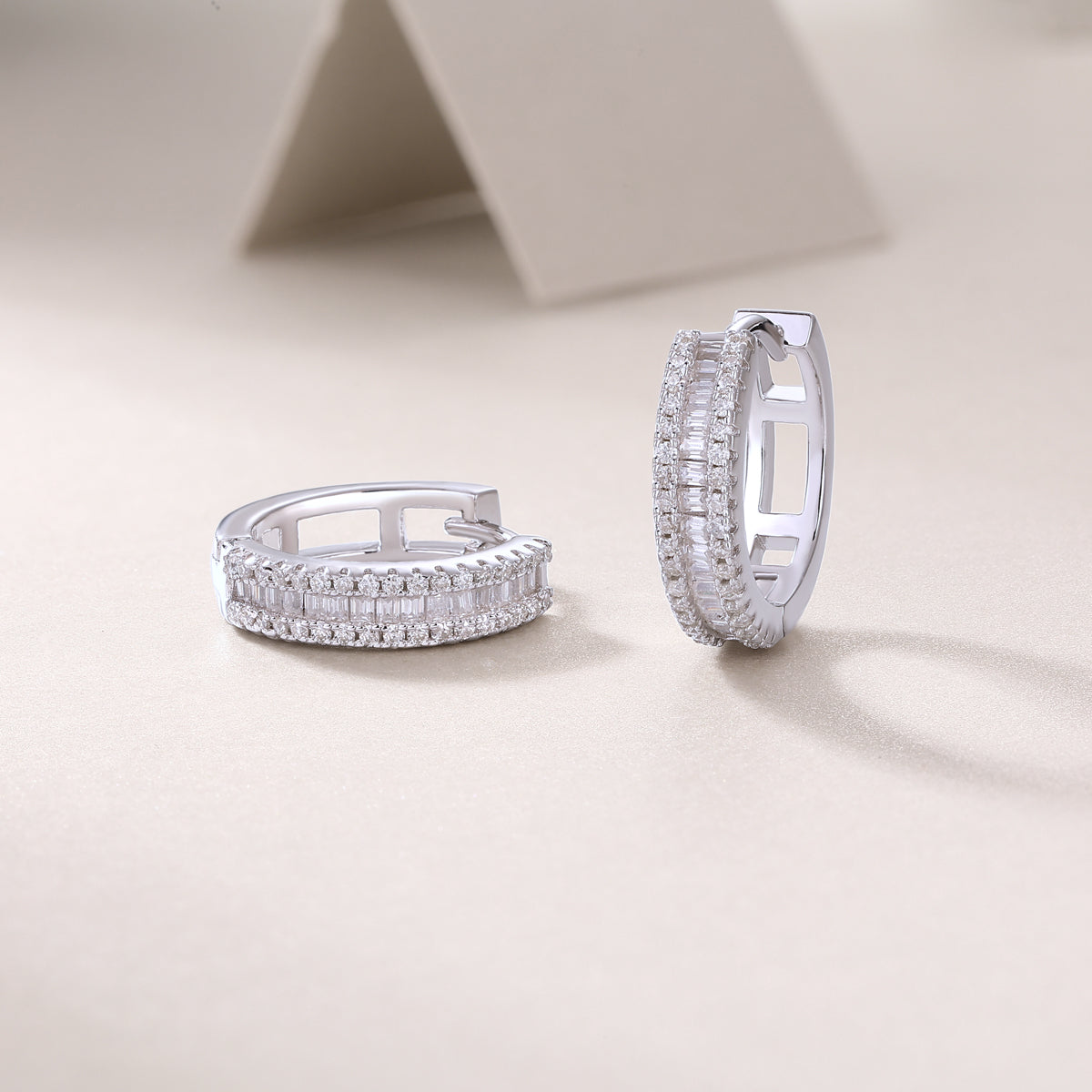 Woven Moissanite Stud Earrings – S925 Sterling Silver