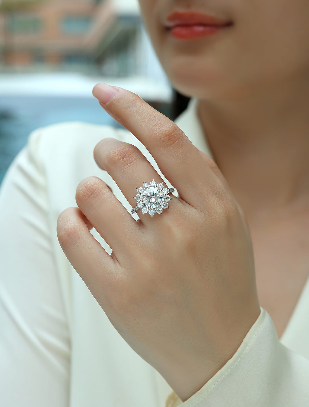 Sunflower 3-Carat Moissanite Bezel Ring in Platinum-Plated S925 Sterling Silver