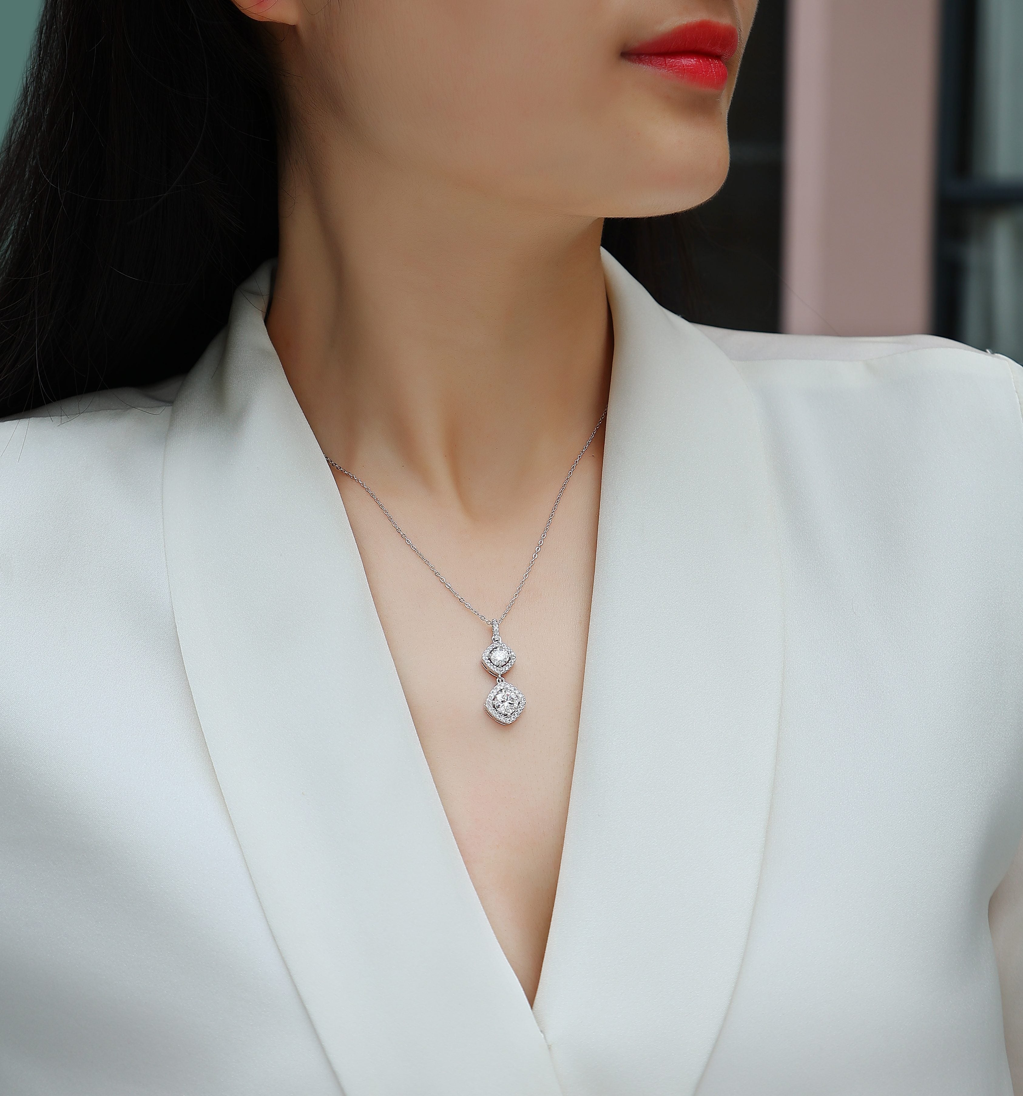 1 Carat Moissanite Necklace - S925 Sterling Silver Platinum-Plated with Chain