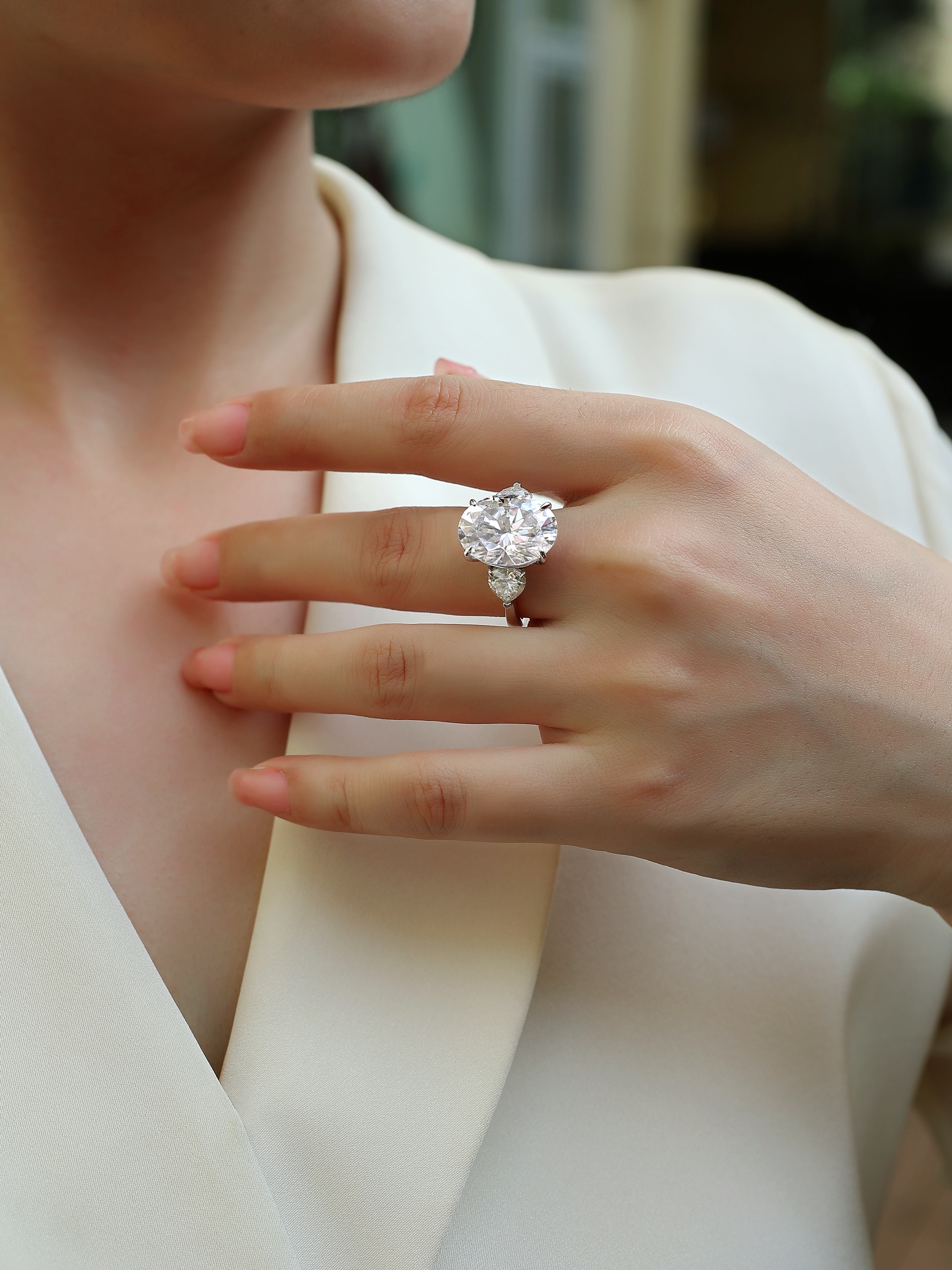 Oval Moissanite Platinum-Plated S925 Sterling Silver Ring