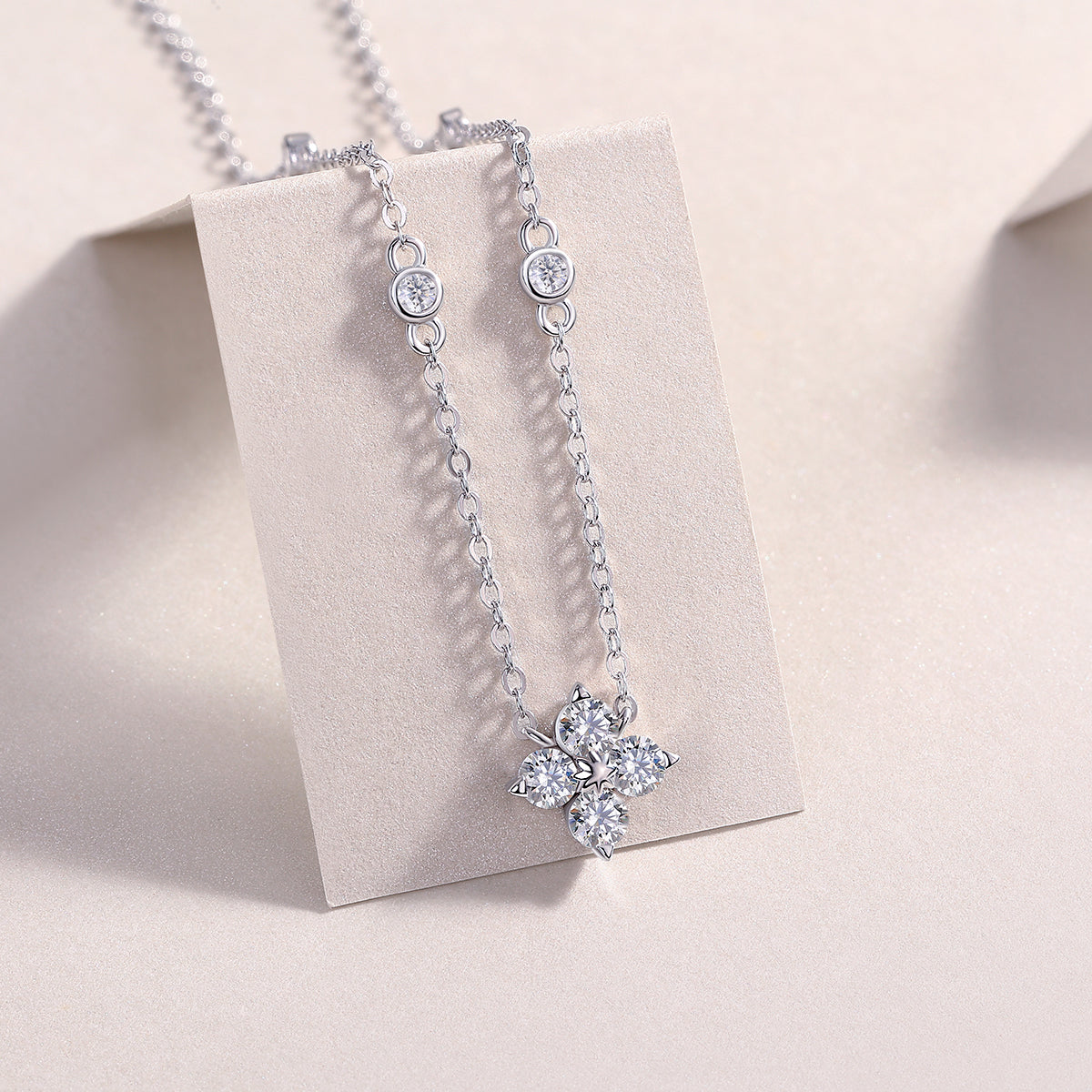 Radiant Star Moissanite Pendant Necklace — 1ct, S925 Sterling Silver, Platinum-Plated