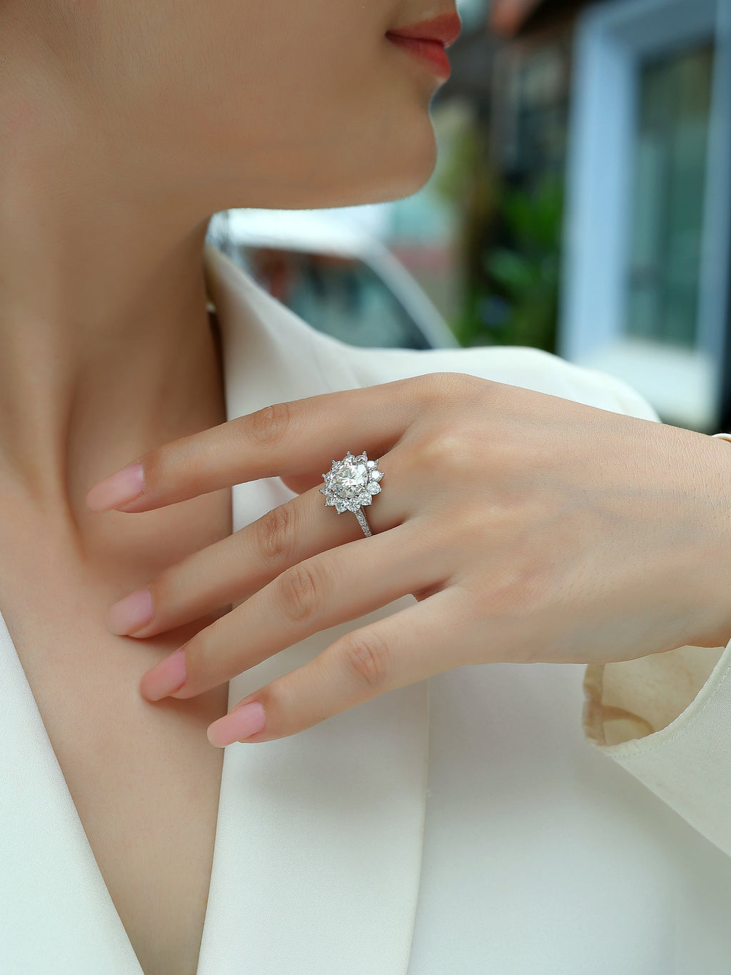 Sunflower 3-Carat Moissanite Bezel Ring in Platinum-Plated S925 Sterling Silver