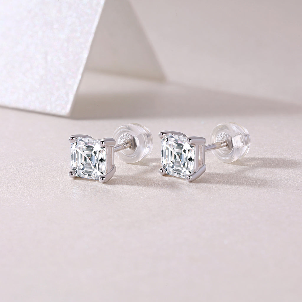 Square Moissanite Stud Earrings in S925 Sterling Silver