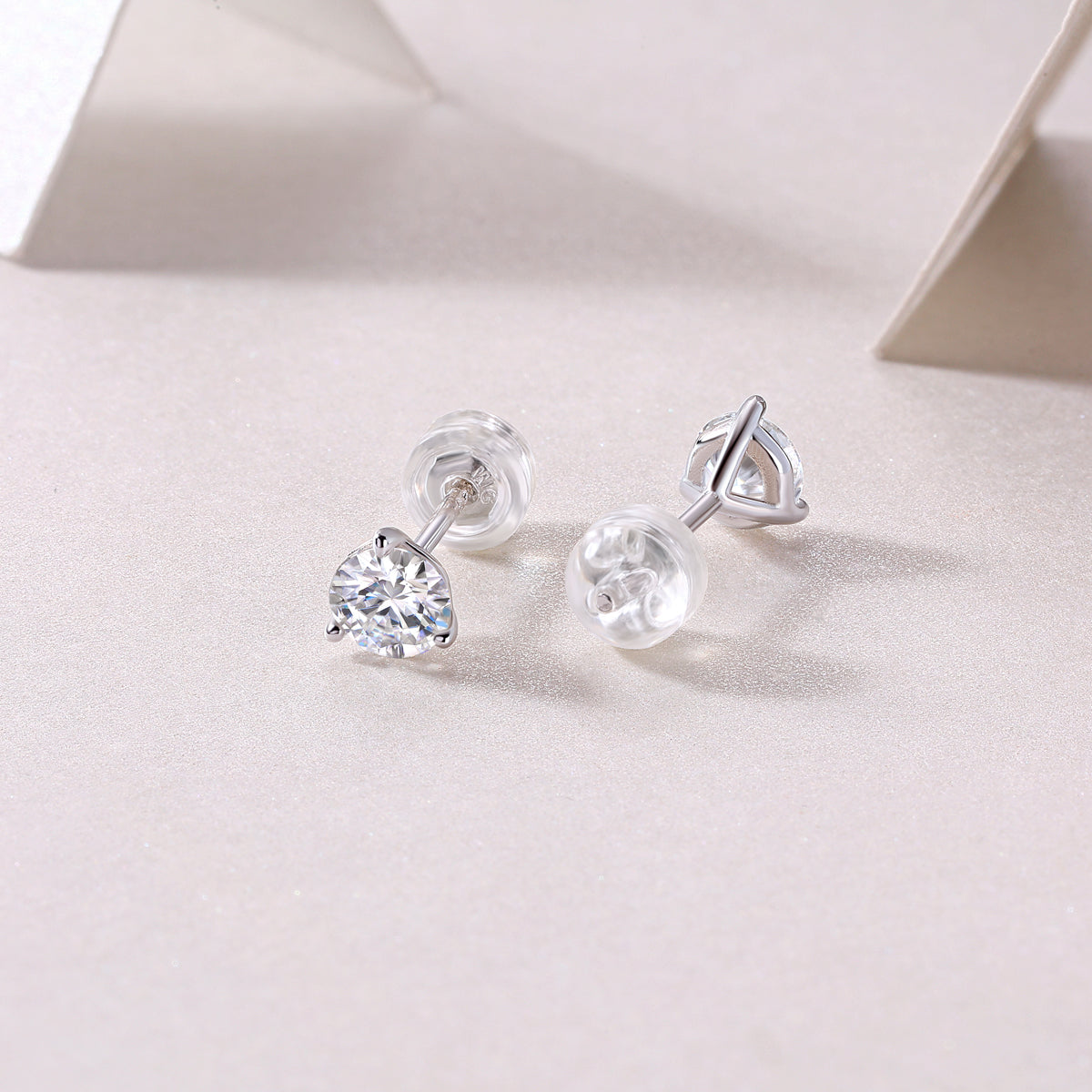 Freeze Frame Moissanite Stud Earrings — 0.5ct, S925 Sterling Silver, Platinum-Plated