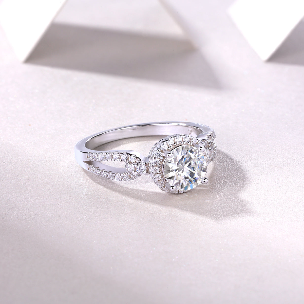 1 Carat Moissanite Ring - S925 Sterling Silver