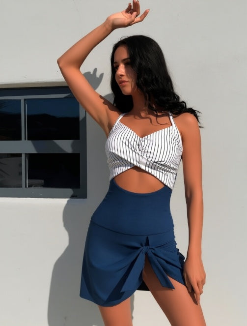 Hollow-Out One-Piece Swimsuit - Elegant Cutout Swimwear with Print