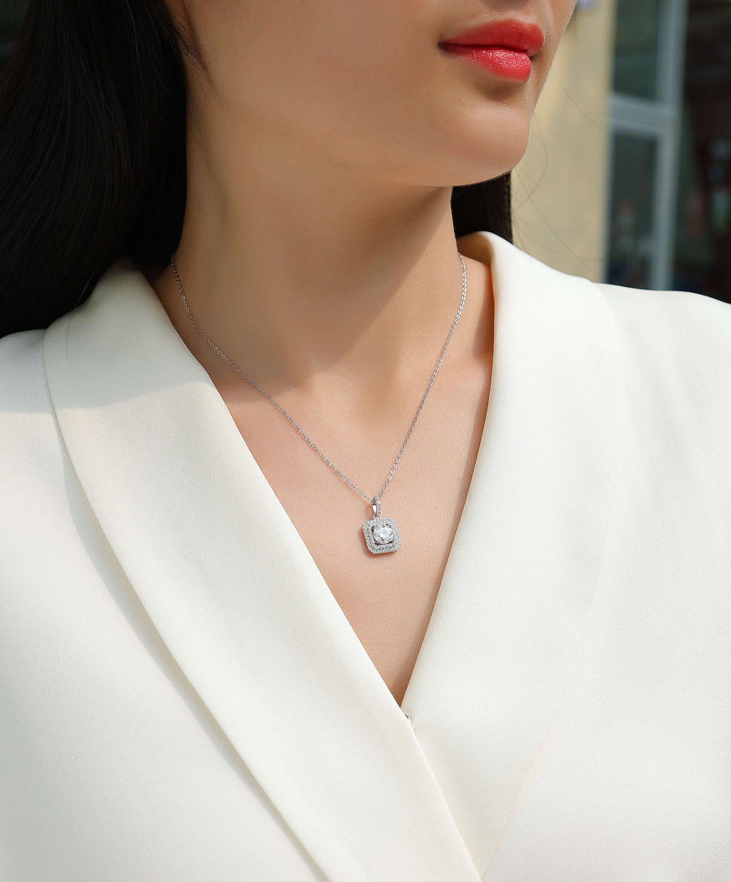 1-Carat Moissanite Pendant – S925 Sterling Silver with Platinum Plating