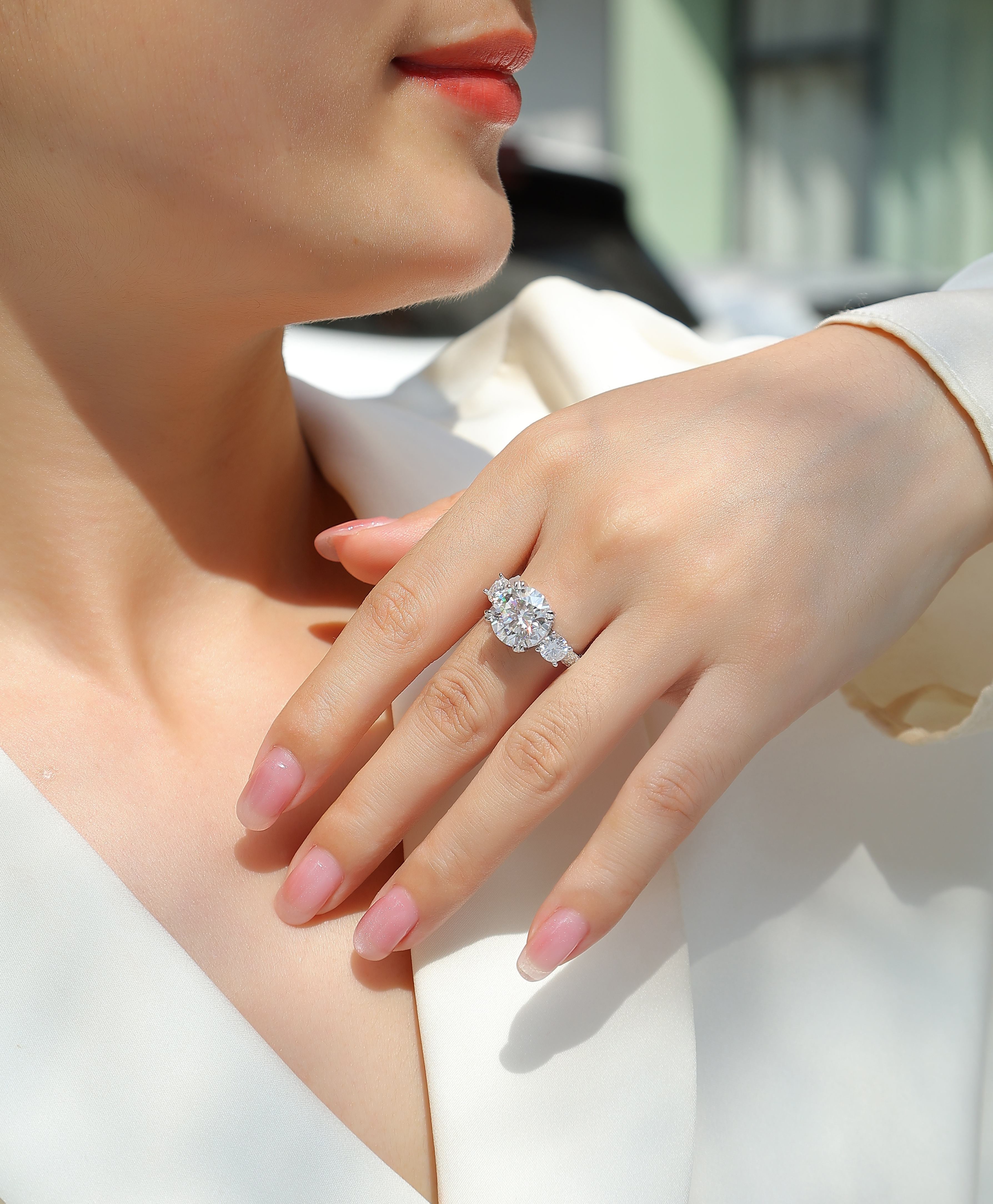 5-Carat Moissanite Bezel Ring – S925 Sterling Silver, Platinum Plated
