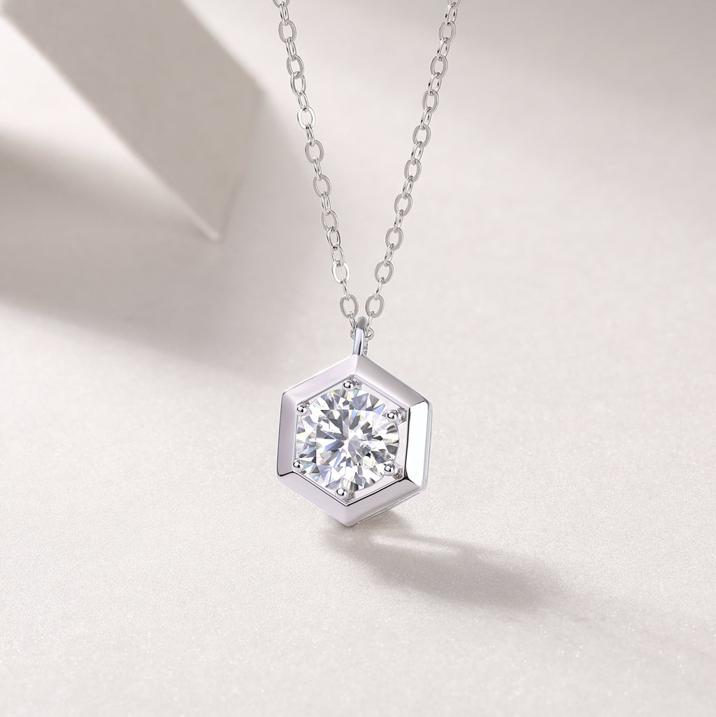 1 Carat Moissanite Necklace - S925 Sterling Silver with Chain