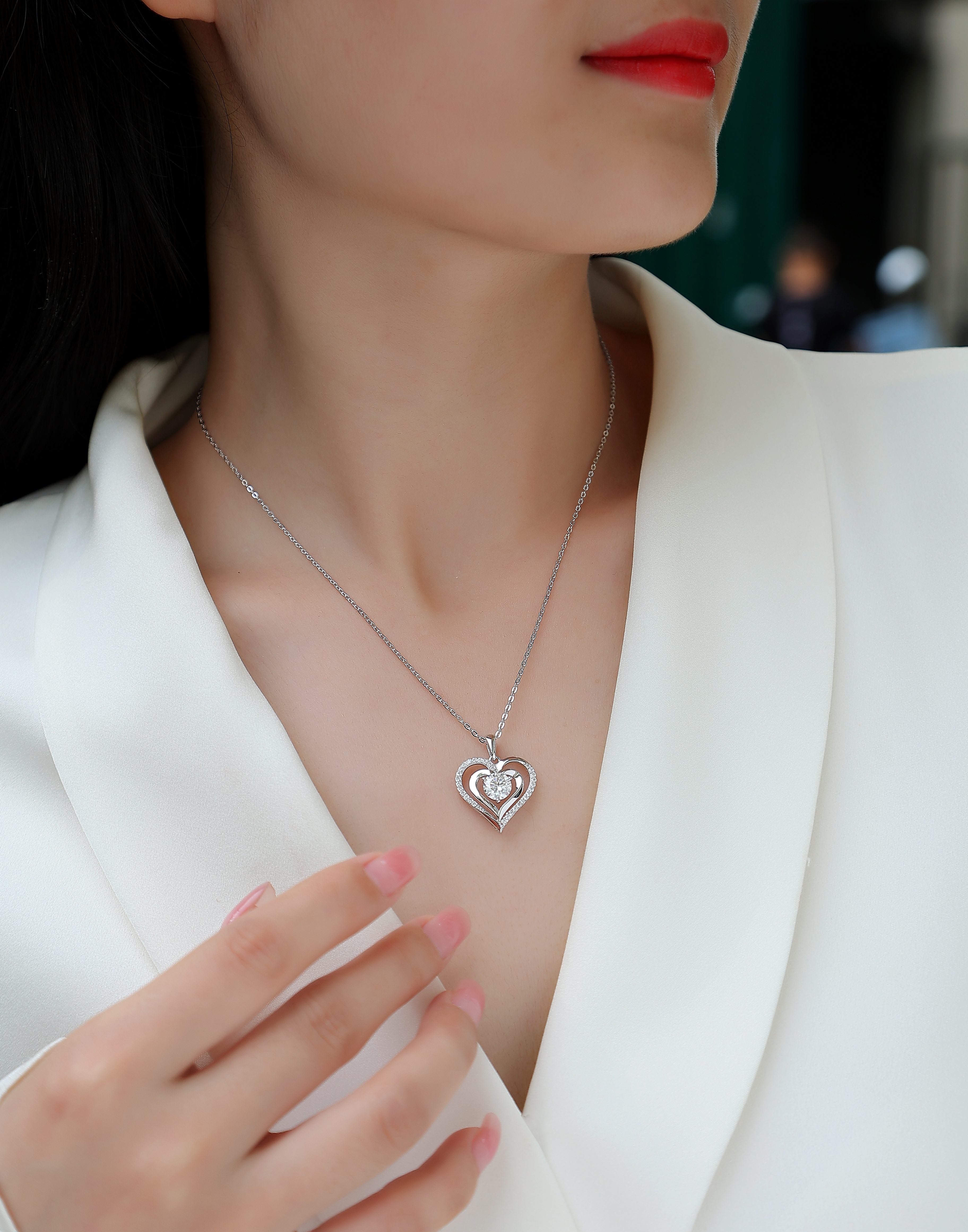 1 Carat Moissanite Necklace - S925 Sterling Silver Platinum-Plated with Chain