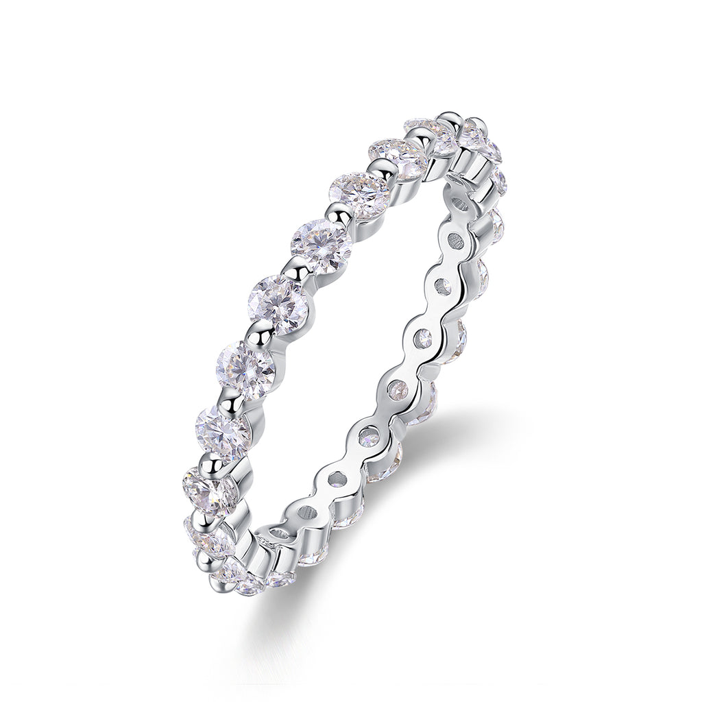 Single Row Moissanite Band Ring in S925 Sterling Silver