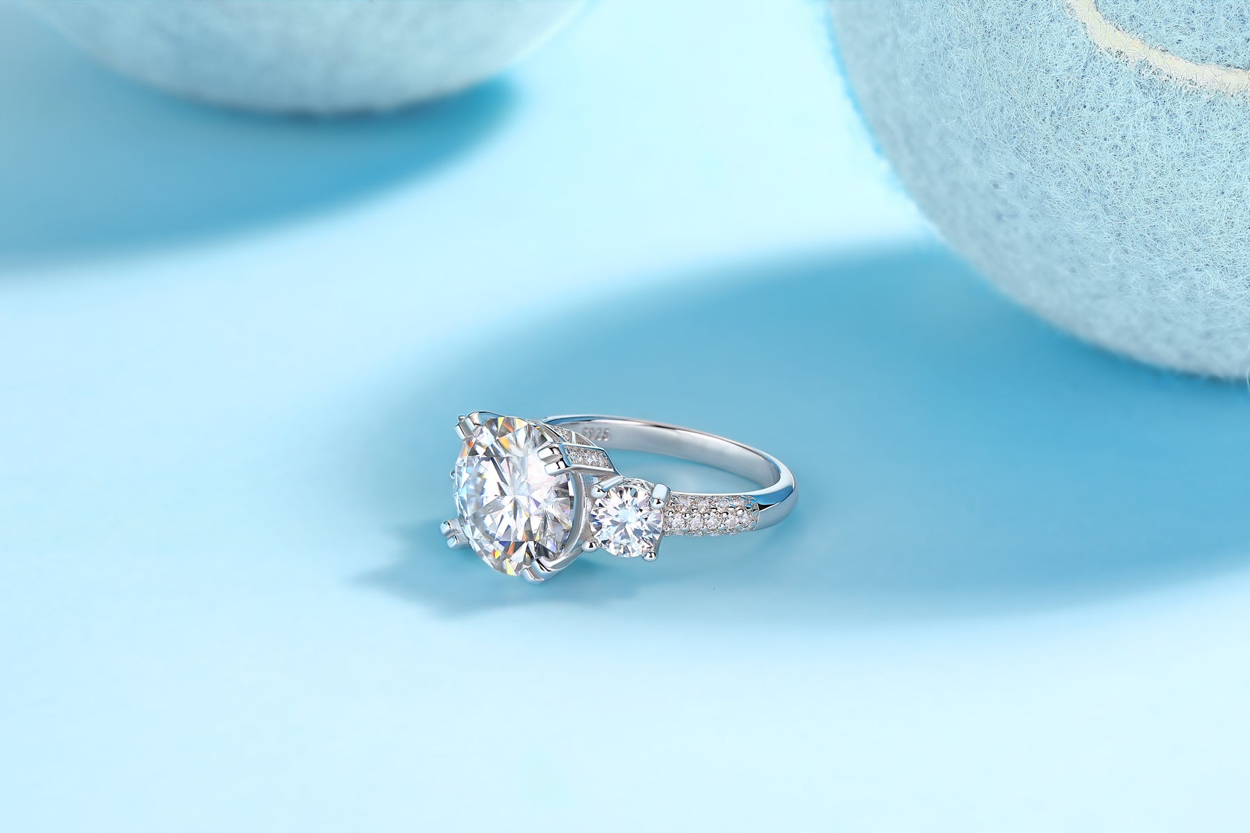5-Carat Moissanite Bezel Ring – S925 Sterling Silver, Platinum Plated